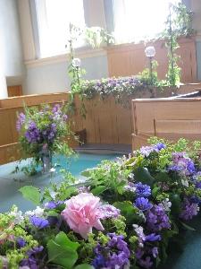 Wedding flowers in the courtroom