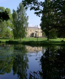 Glansevern Hall Gardens