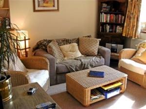 Lounge with T.V DVD and CD Lounge with T.V DVD and CD