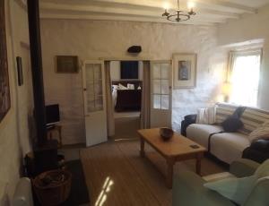 Coedmor Cottage & Barn